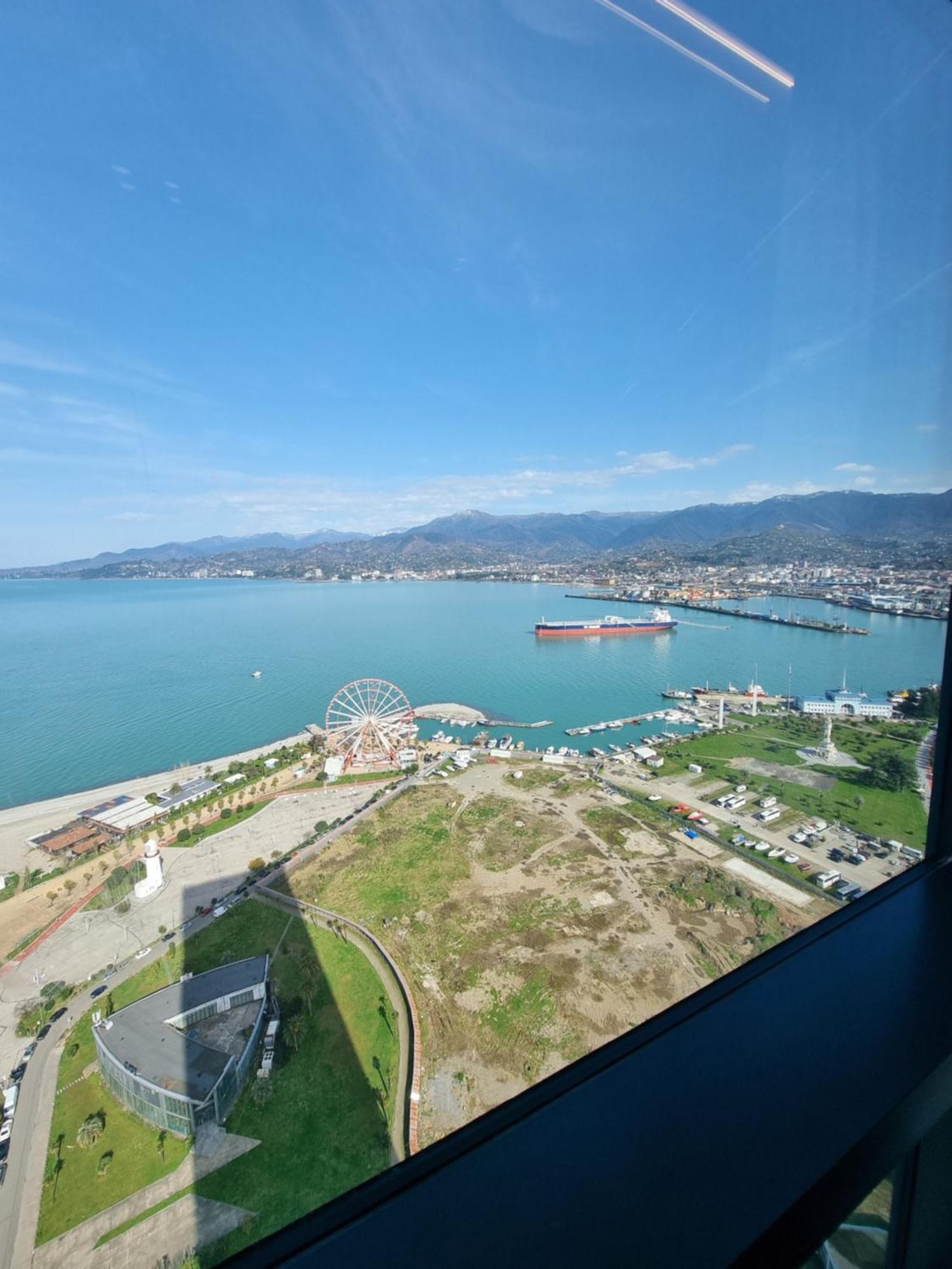 Premium Apartment In Porta Batumi Tower Exteriér fotografie