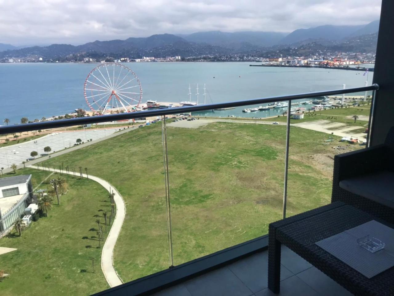 Premium Apartment In Porta Batumi Tower Exteriér fotografie