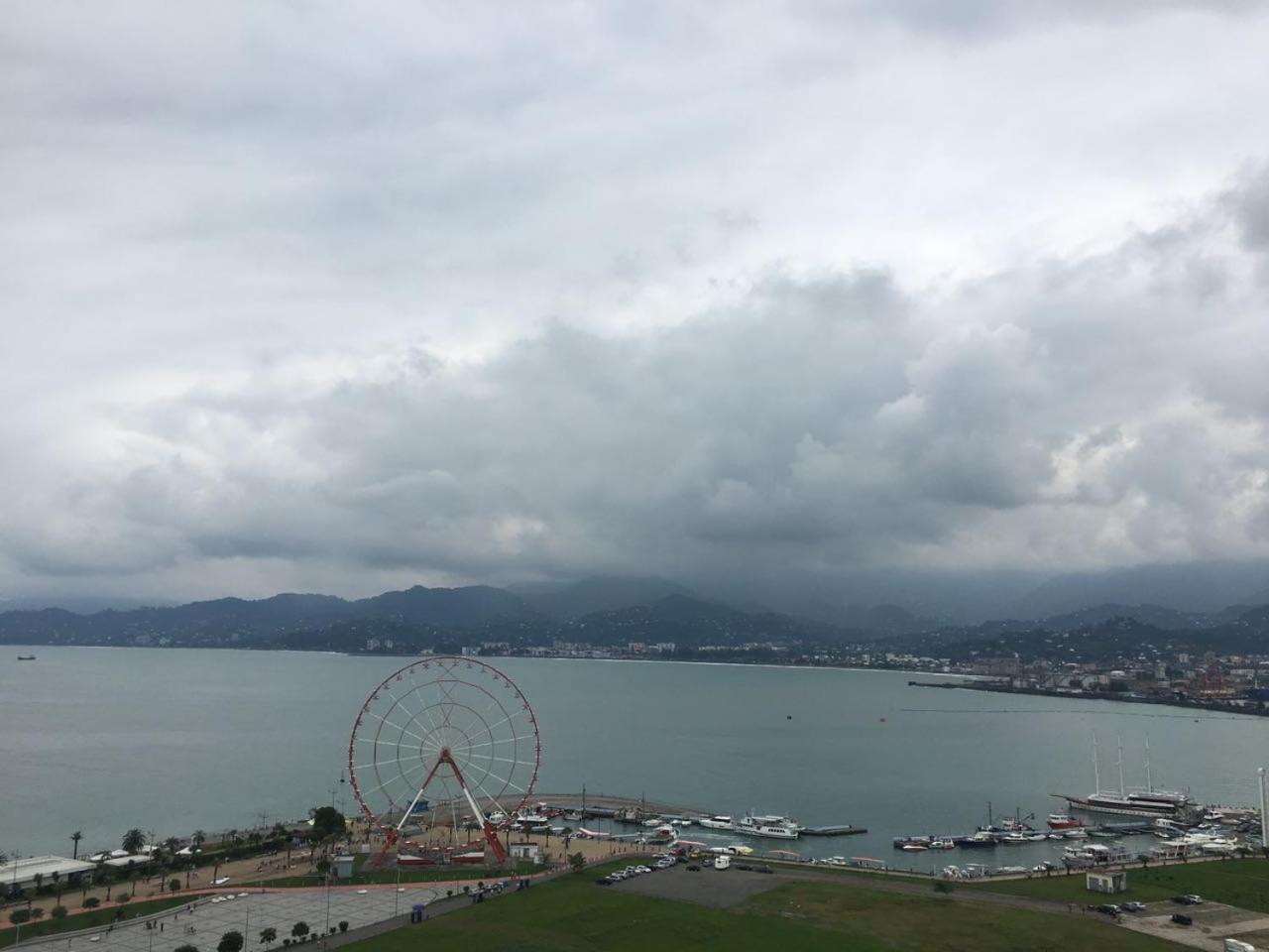 Premium Apartment In Porta Batumi Tower Exteriér fotografie